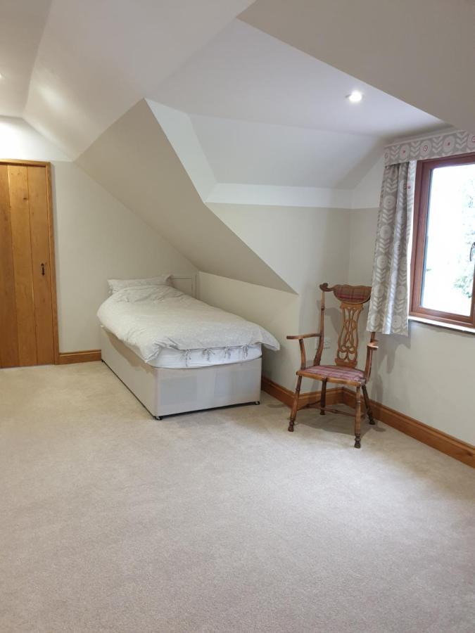 Mulberry Cottage Near Goodwood شيشستر المظهر الخارجي الصورة