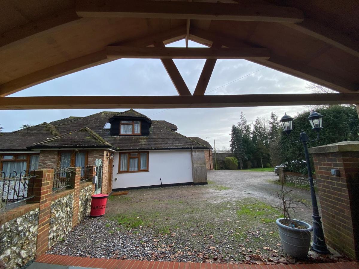 Mulberry Cottage Near Goodwood شيشستر المظهر الخارجي الصورة